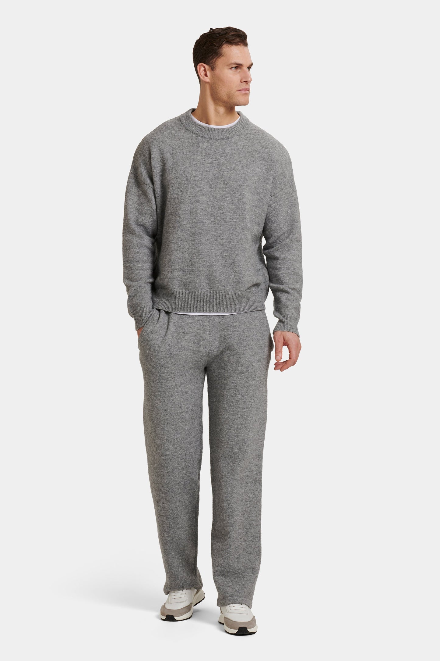 THE SAVONA CREWNECK SWEATER